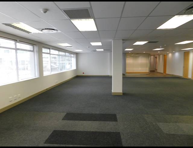 938M² OFFICE TO LET IN ILLOVO